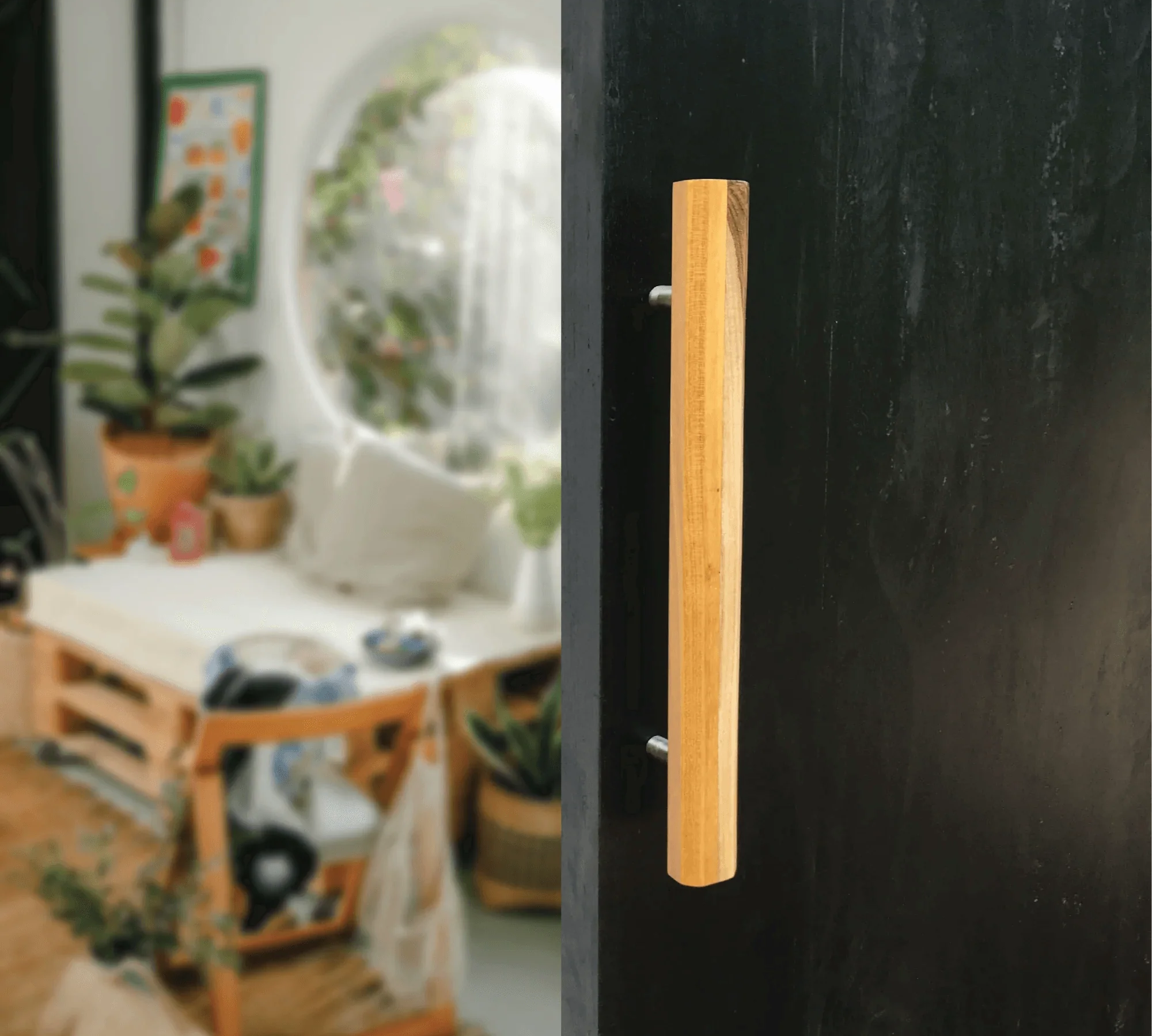 Wood Ceylon wood barn door handle in natural finish for stylish home decor